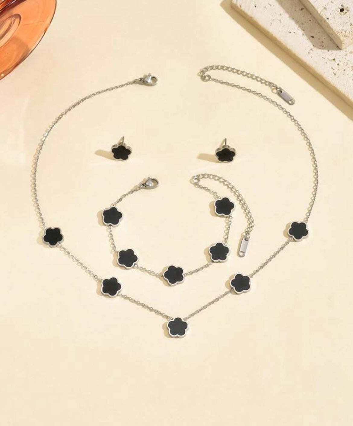 4pc Isabel Clover Necklace Set