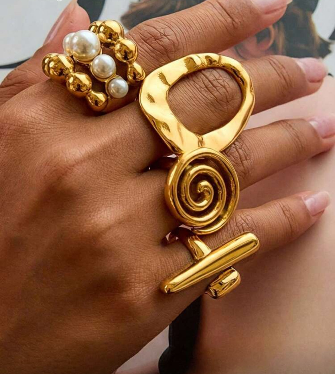 Dahlia Glow Ring Set