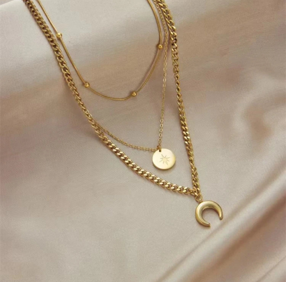 Nayla Gold plated layered necklace