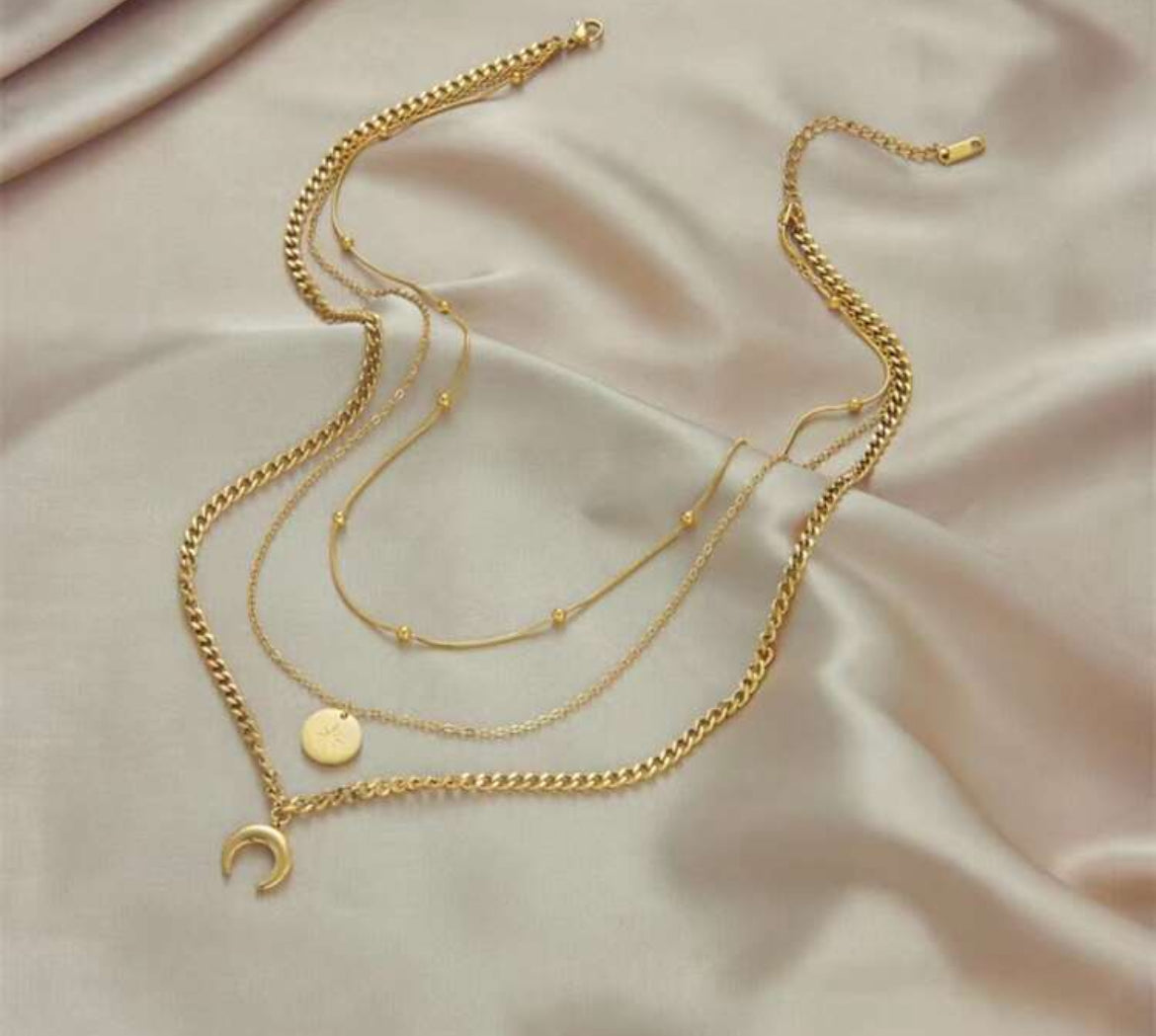 Nayla Gold plated layered necklace
