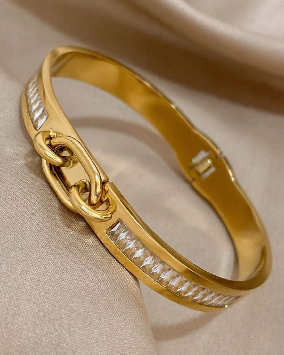 Zeeta Stainless Steel bracelet