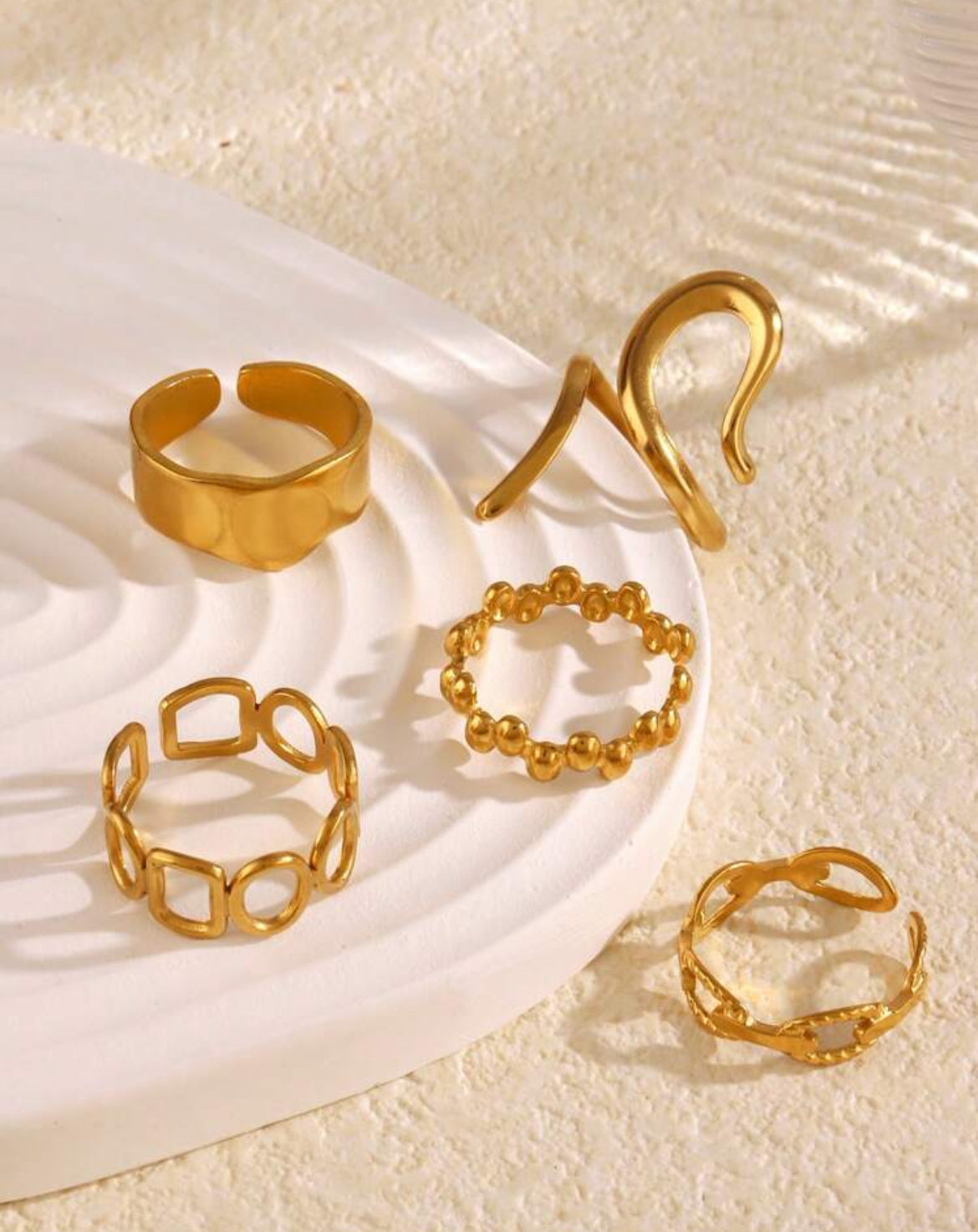 5pc Fae 18K gold plated ring set